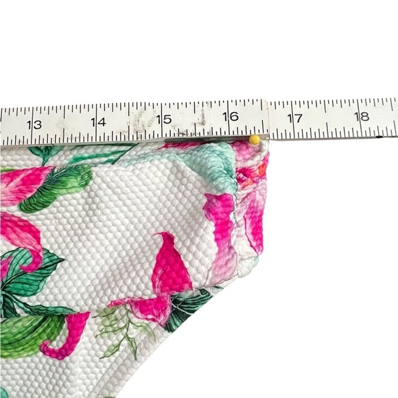 NEW! La Blanca Floral Bikini Bottom - Picture 7 of 11